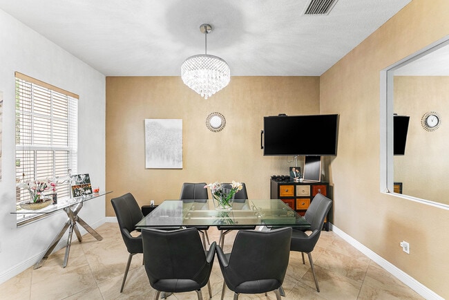 Photo - 8309 NW 8th Way