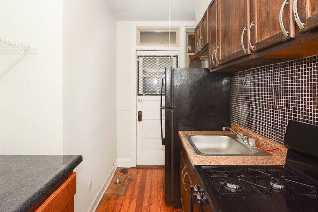 Photo - 547 W Surf St Unidad S2