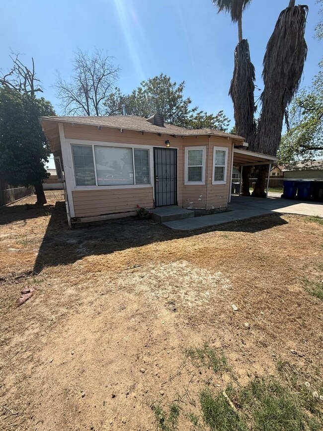 Photo - 415 Jeffrey St