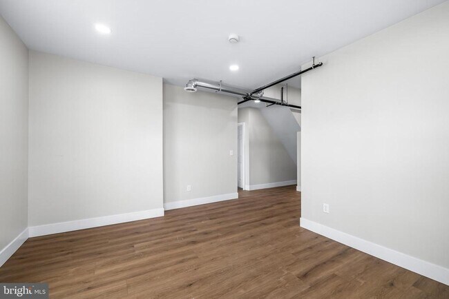 Photo - 320 W King St Unidad 3