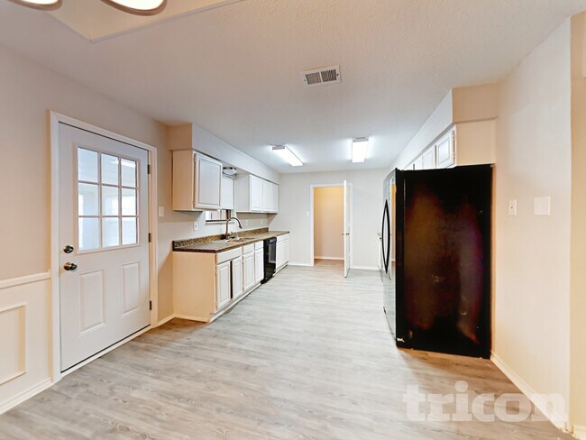 Photo - 1521 Stiles Ct