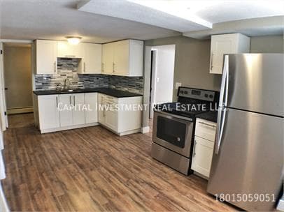Photo - 3708 McCall St E Unit 4