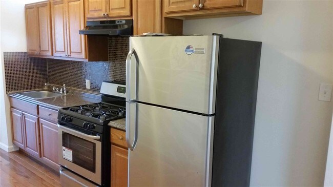 Photo - 6101 John F. Kennedy Blvd Unit 3