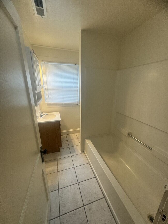 Photo - 414 S Mitchell St