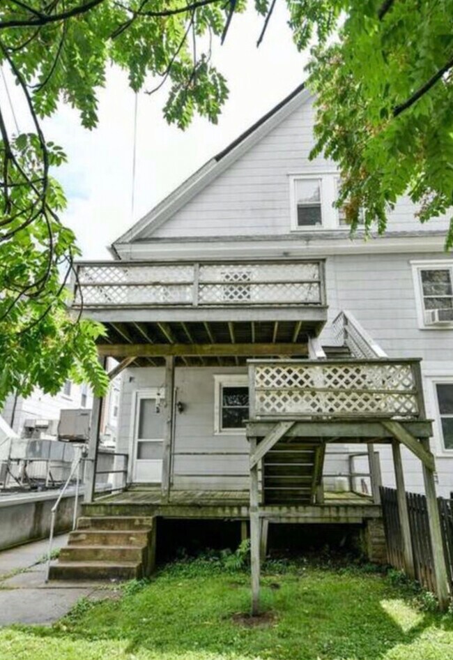 Photo - 17 E Glenside Ave