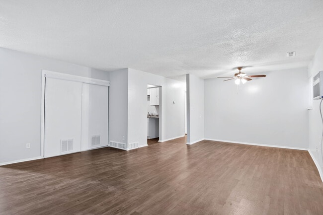 Photo - The Seven Two Apartments