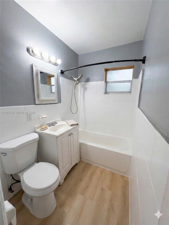 Photo - 730 NW 4th Ave Unit 1