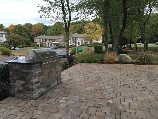 Westwood Glen Commons