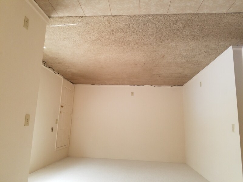 Photo - 927 Washington St