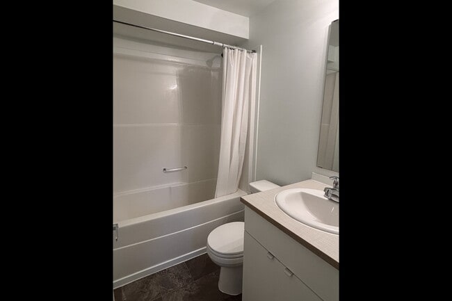 Building Photo - 6408-6119 119 Ave Unit 6408 - Bsmt