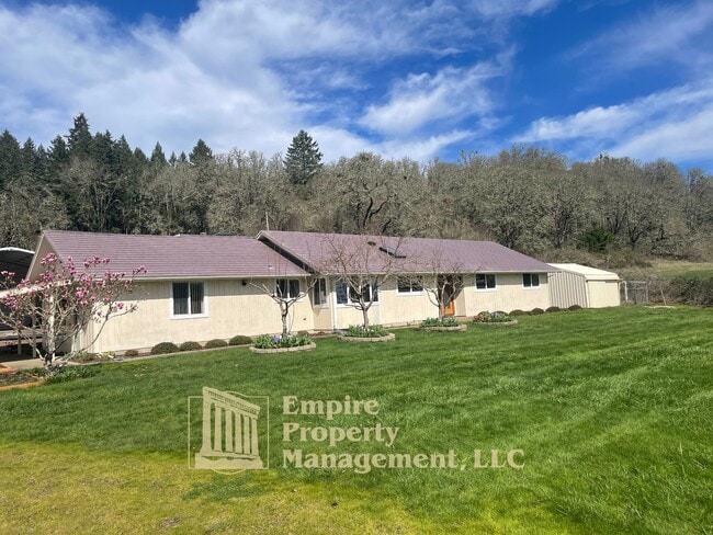 Photo - 88267 Richmond St