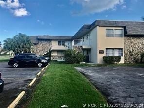 Building Photo - 1449 N 14th Way Unit 102