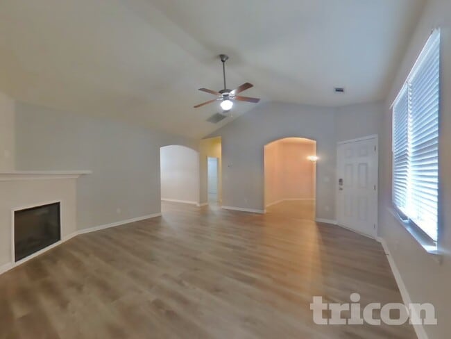 Photo - 7894 Bluefin Trail