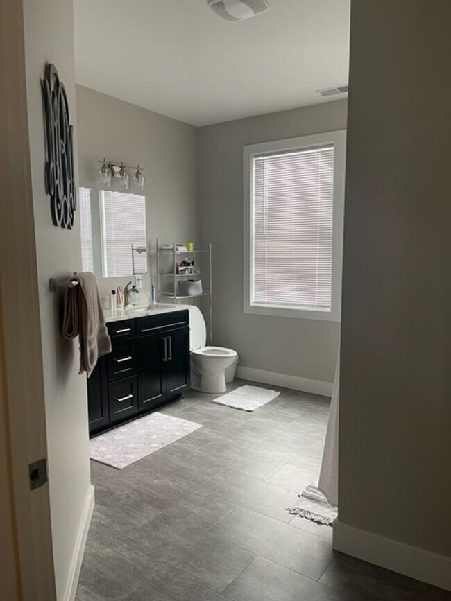 426 E. 10th