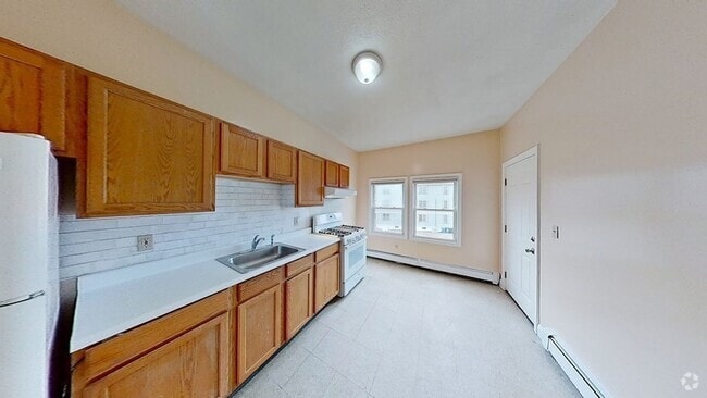 Building Photo - 33 Elmore St Unit 3 Rental