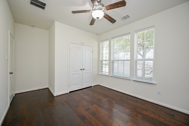 Photo - 10130 Forrester Trail