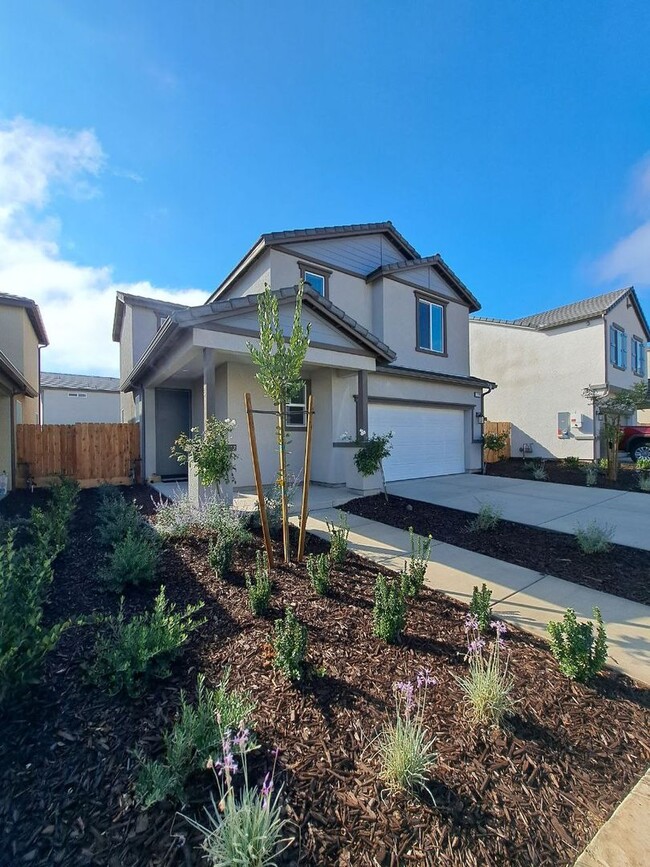 Photo - MOVE IN READY: Brand-New 2-Story Home with...