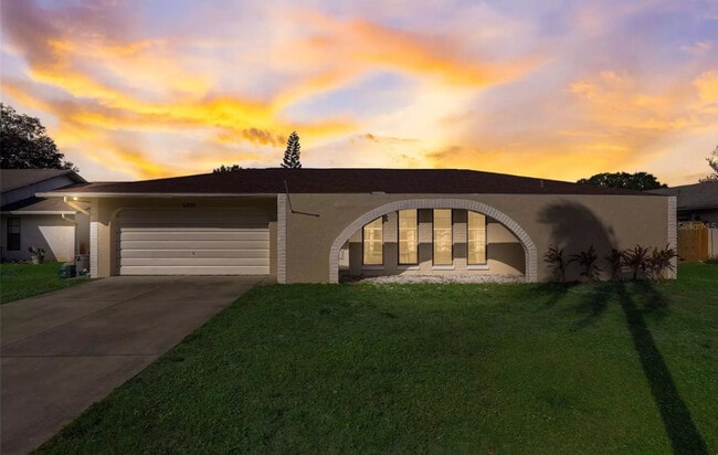 Photo - 6455 Jarvis Rd