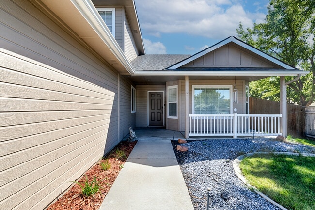 Photo - 2109 E Redwick Dr