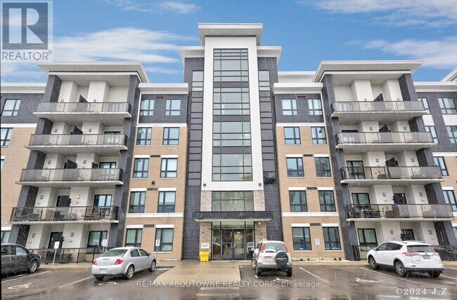 Photo - 620 Sauve St Unit 203