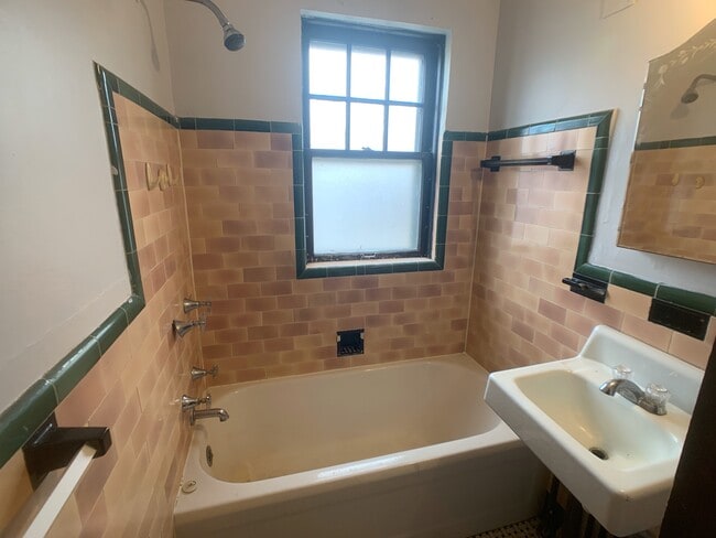 Photo - 210-102 Walnut-