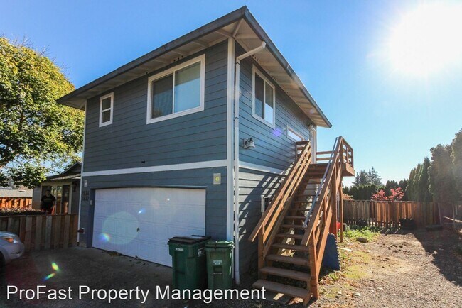 1 br, 1 bath House - 1534 SE Chapman Ave. - 1 br, 1 bath House - 1534 SE Chapman Ave.