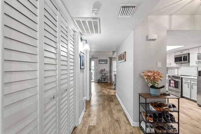 Photo - 5005 Georgi Ln Unit 64