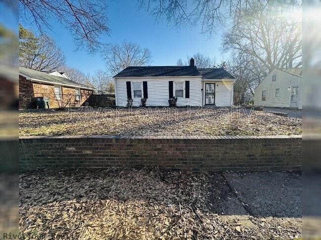 Building Photo - 1706 Combs St