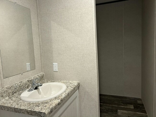 Building Photo - 21338 Lake Bambi Cir