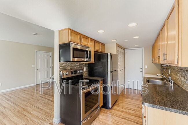 Photo - 7971 Chase Cir