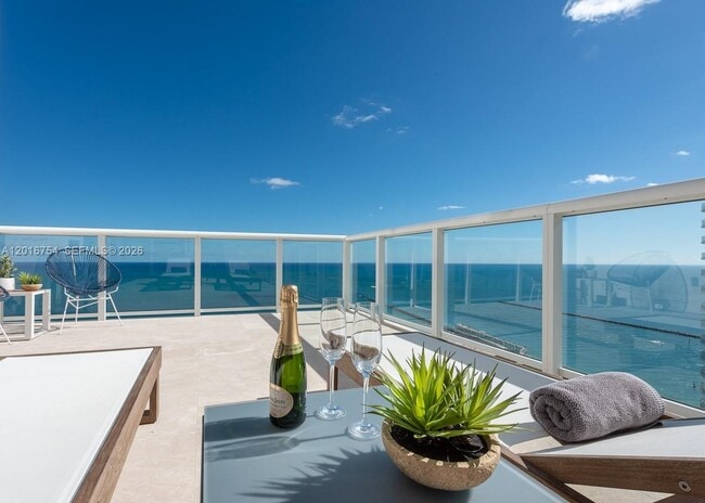 Photo - 50 South Pointe Dr Unit 3302