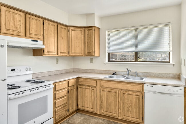 2 habitaciones, 1 baño - 900 pies cuadrados - Cocina - Beechwood & Beechwood Terrace Apartments