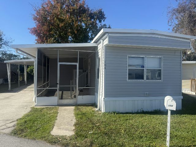 Building Photo - 2850 New Tampa Hwy