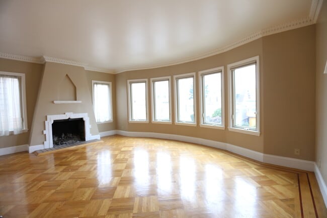 Photo - 2566-2568 22nd Avenue Unit 2566