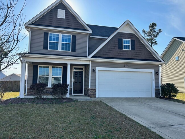 Building Photo - 2120 Courtland Dr