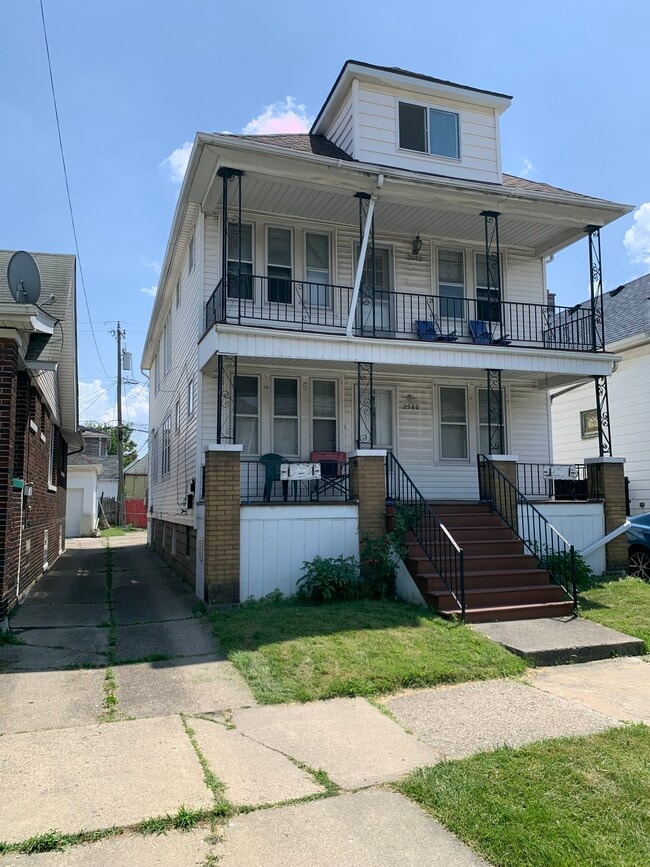 Photo - 2980 Lehman St House