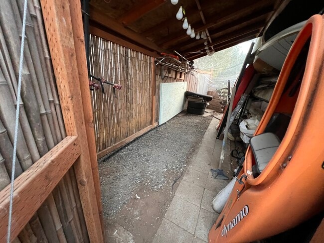 Photo - 1709 Avalon Pl