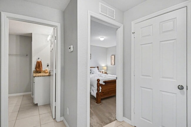 Photo - 1109 NW 12th Ln