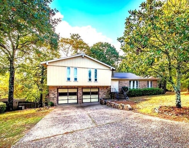 Building Photo - 12805 Rivercrest Dr Rental
