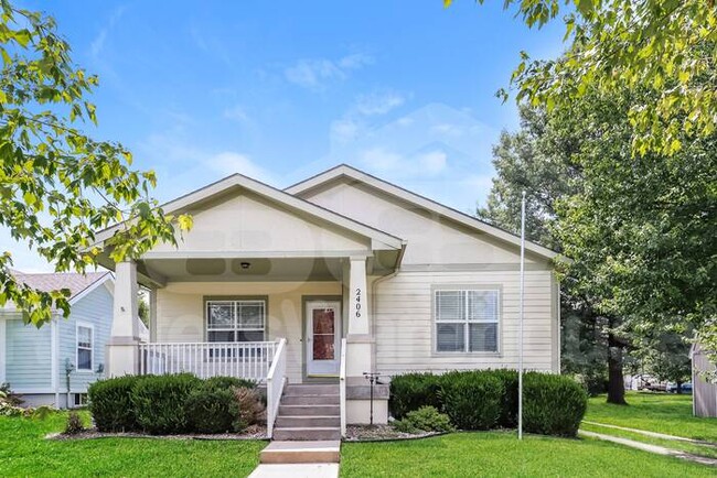 Cozy 3 Bed, 2 Bath home in Kearney - Cozy 3 Bed, 2 Bath home in Kearney