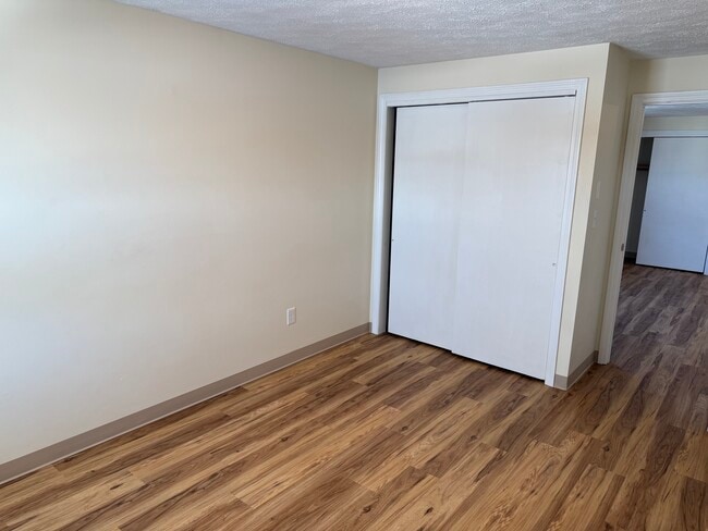 Photo - 106 Granite St Unit 14