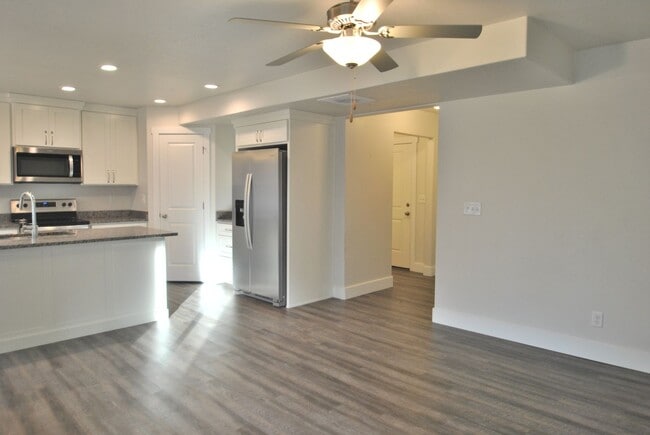 Photo - 2049 N 380 E