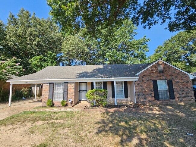 Building Photo - 3373 S Mendenhall Rd Rental