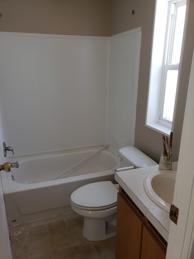 Photo - 3 Bed, 2 bath manufactured home in Egin!