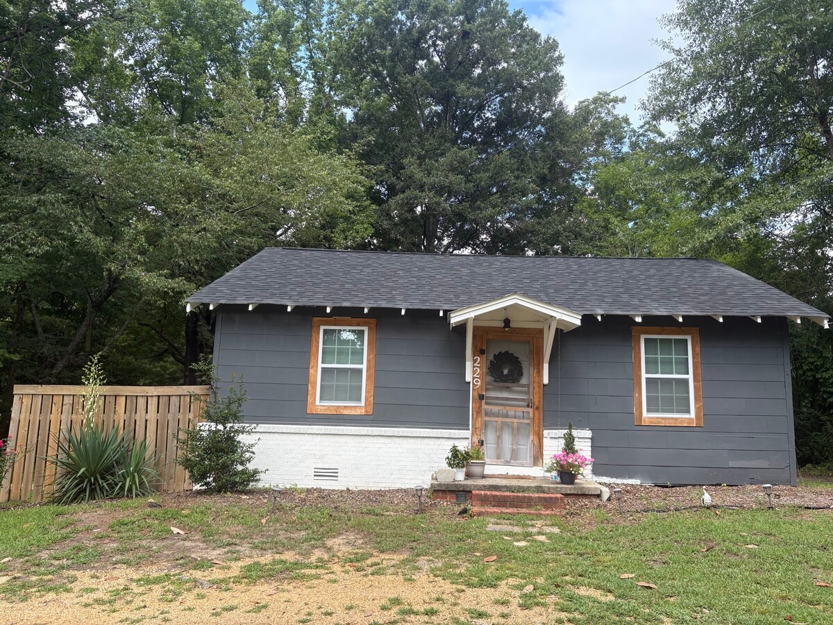 Photo - 229 Old Planters Rd