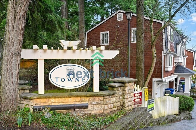 Photo - Spacious & Convenient Home in the Heart of Bellevue