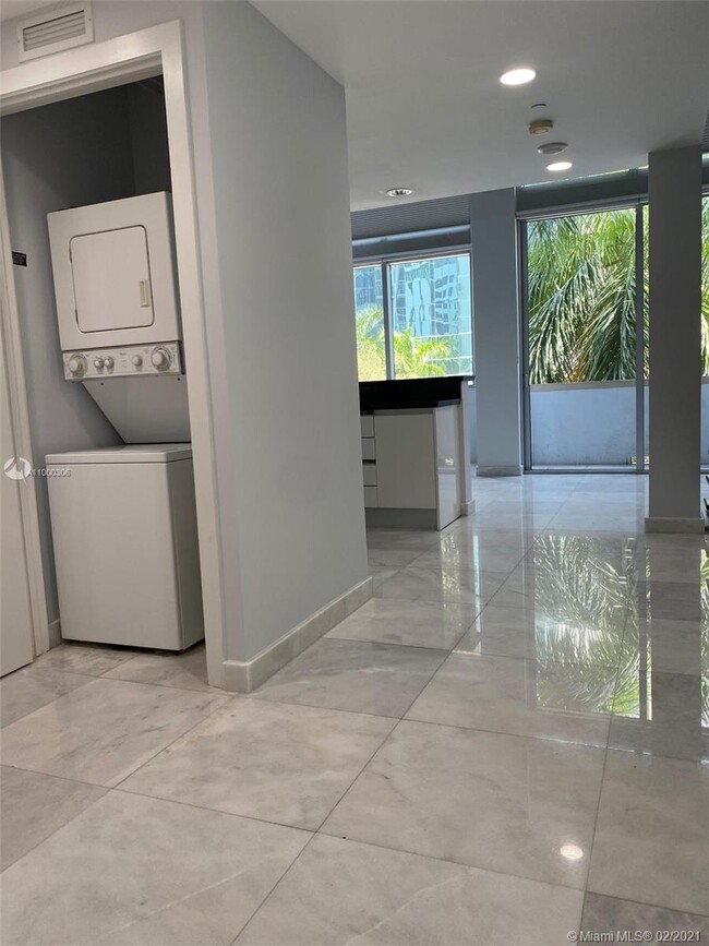 Photo - 1060 Brickell Ave Apartment Unit 211