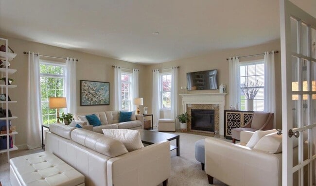 Photo - 834 Northern Spy Dr