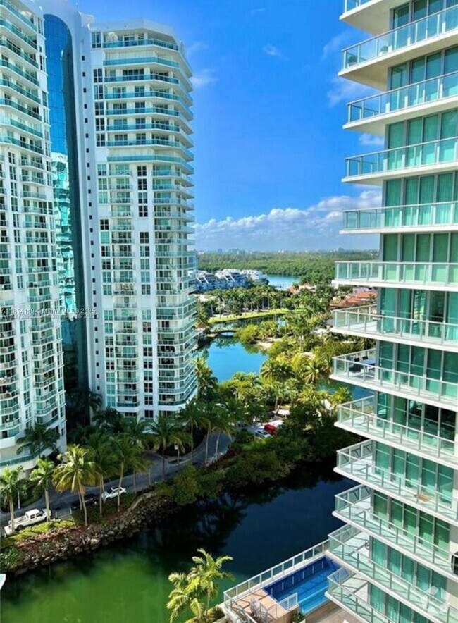Building Photo - 250 Sunny Isles Blvd Unit 3-1603 Rental