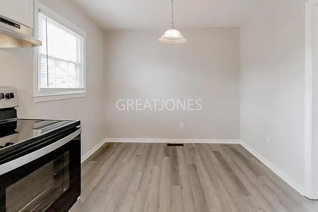 Photo - 529 Oakland Ave